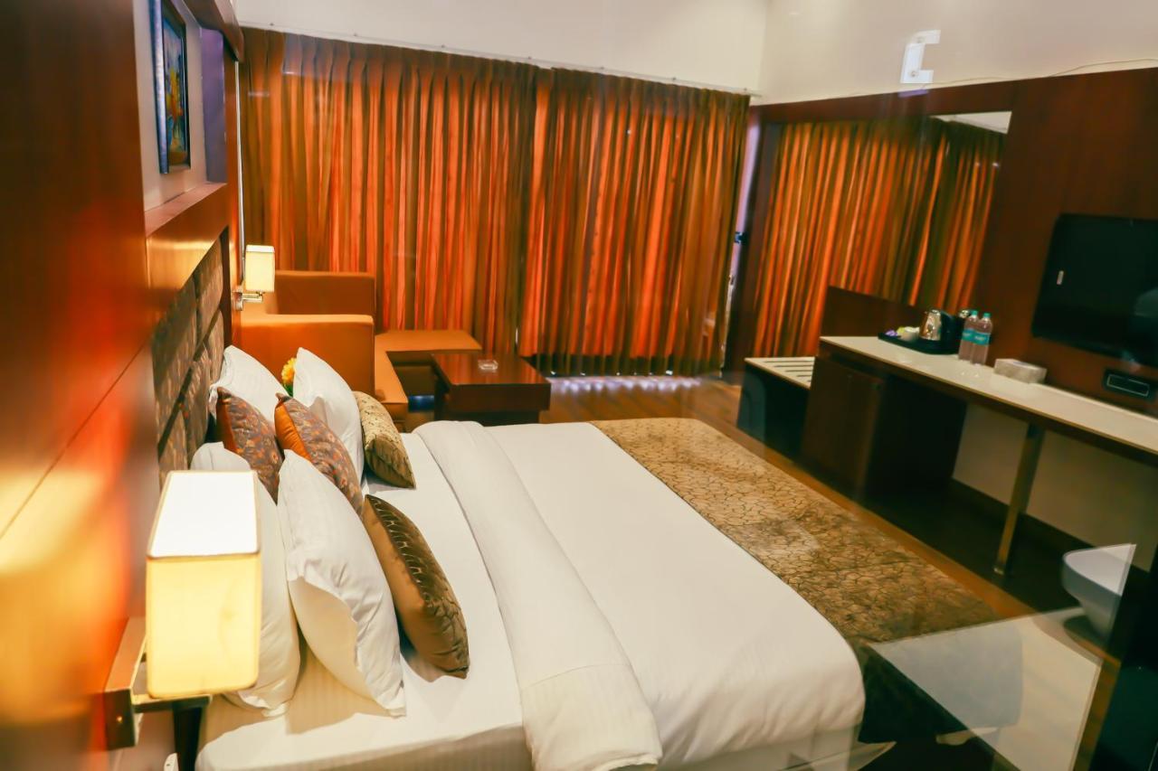 Oralia Resort Ashvem Beach Extérieur photo